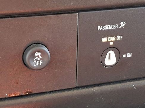 Used 2025 GMC Savana 2500 w/ Driver Convenience Package RWD image 15