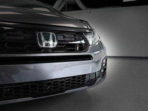 Used 2026 Honda Odyssey Elite image 11