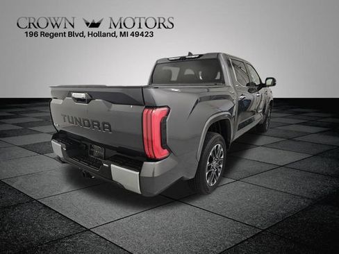 Used 2024 Toyota Tundra Limited AWD/4WD image 6