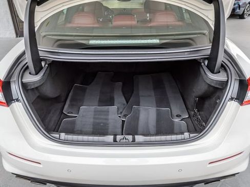 Used 2018 Maserati Ghibli image 11