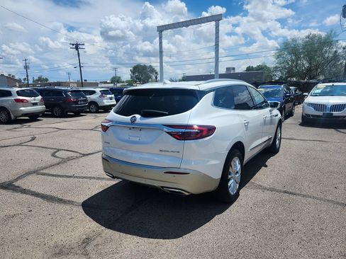 Used 2018 Buick Enclave Premium FWD image 11