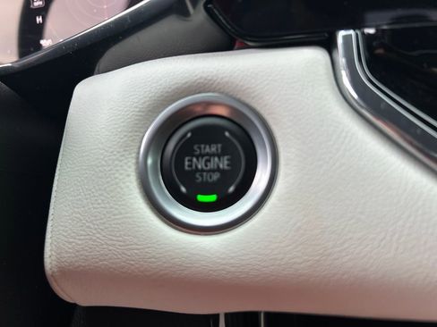 Certified 2024 GMC Canyon AT4X image 27