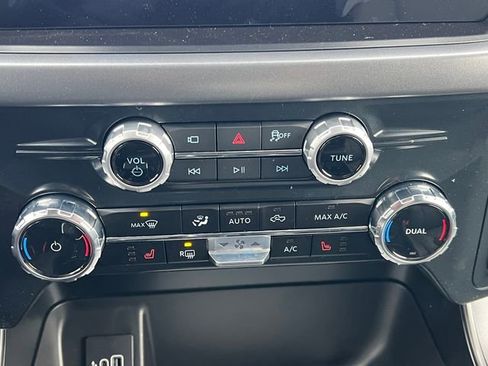 New 2025 Ford F150 Lightning XLT image 18