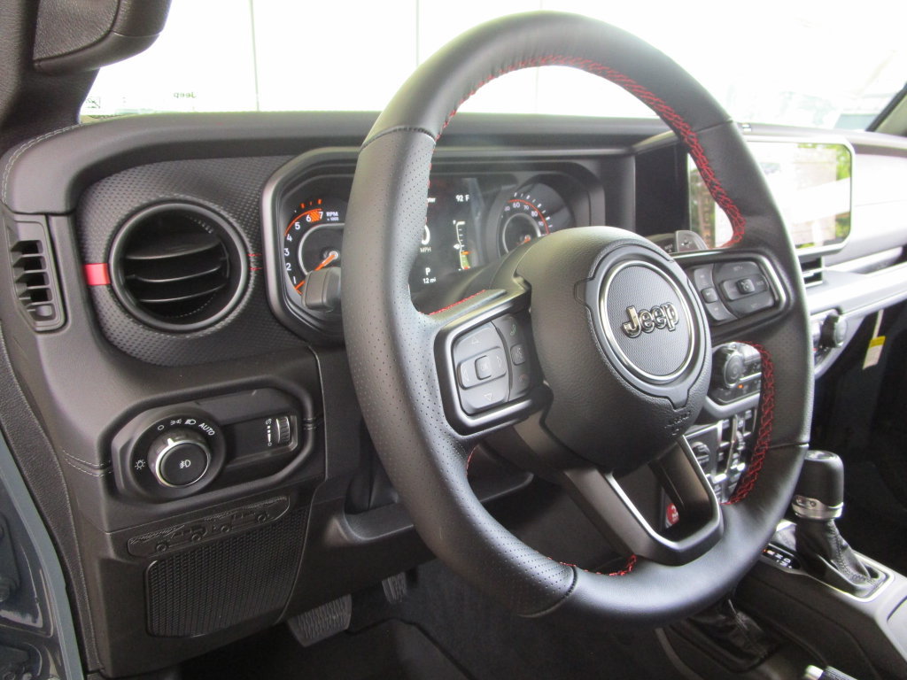New 2026 Jeep Wrangler Unlimited Rubicon 392 w/ Quick Order Package 27X Moab AWD/4WD image 31