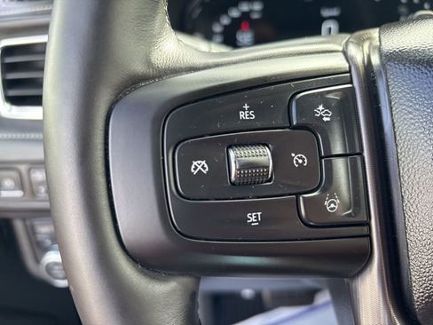 Used 2024 GMC Yukon Denali Ultimate image 16