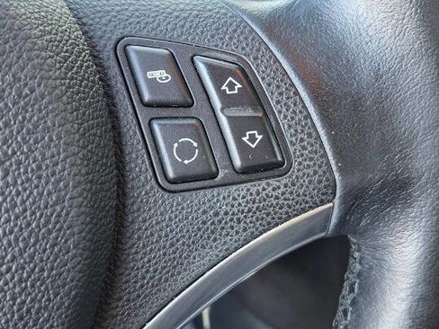 Used 2011 BMW 328i Coupe image 40