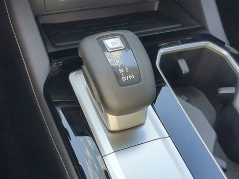 New 2026 Mitsubishi Outlander SEL FWD image 31
