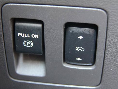 Used 2020 Ford Expedition Limited AWD/4WD image 41