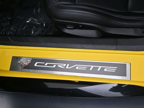 Used 2019 Chevrolet Corvette Grand Sport w/ Carbon Flash Badge Package image 15