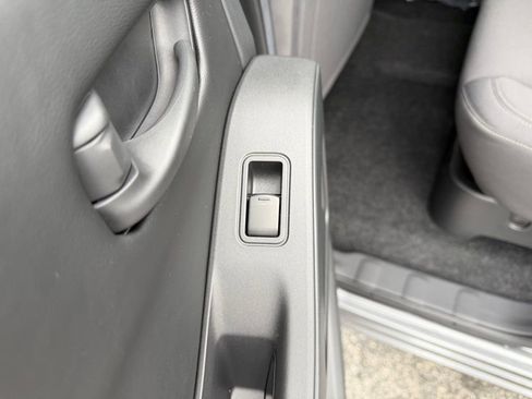 New 2026 Nissan Frontier SV image 16