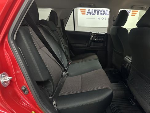 Used 2021 Toyota 4Runner TRD Off-Road image 36