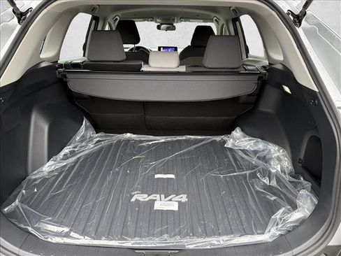 New 2025 Toyota RAV4 XLE image 22