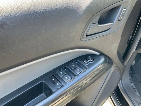 Used 2018 Chevrolet Colorado W/T w/ WT Convenience Package AWD/4WD image 24