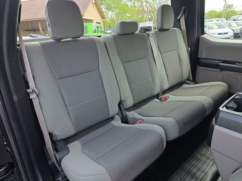 Used 2016 Ford F150 XL w/ Equipment Group 101A Mid image 7