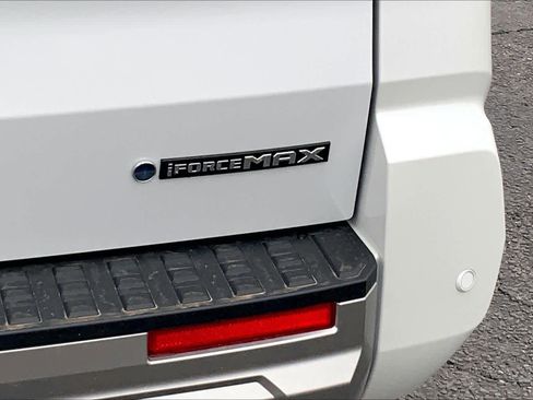 Used 2026 Toyota 4Runner Limited AWD/4WD image 10