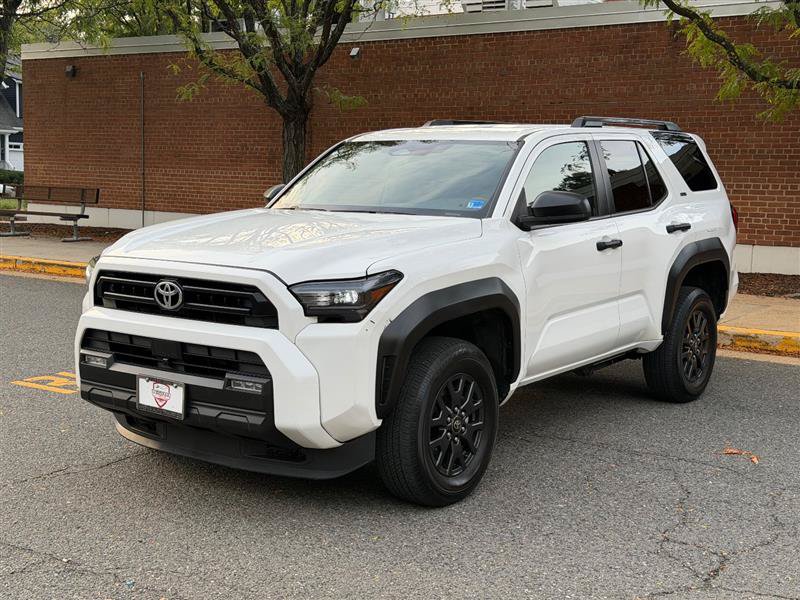 Used 2025 Toyota 4Runner SR5 AWD/4WD image 3