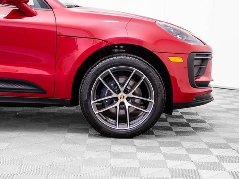 New 2026 Porsche Macan image 31