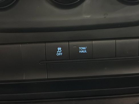 Used 2015 RAM 1500 Express image 30