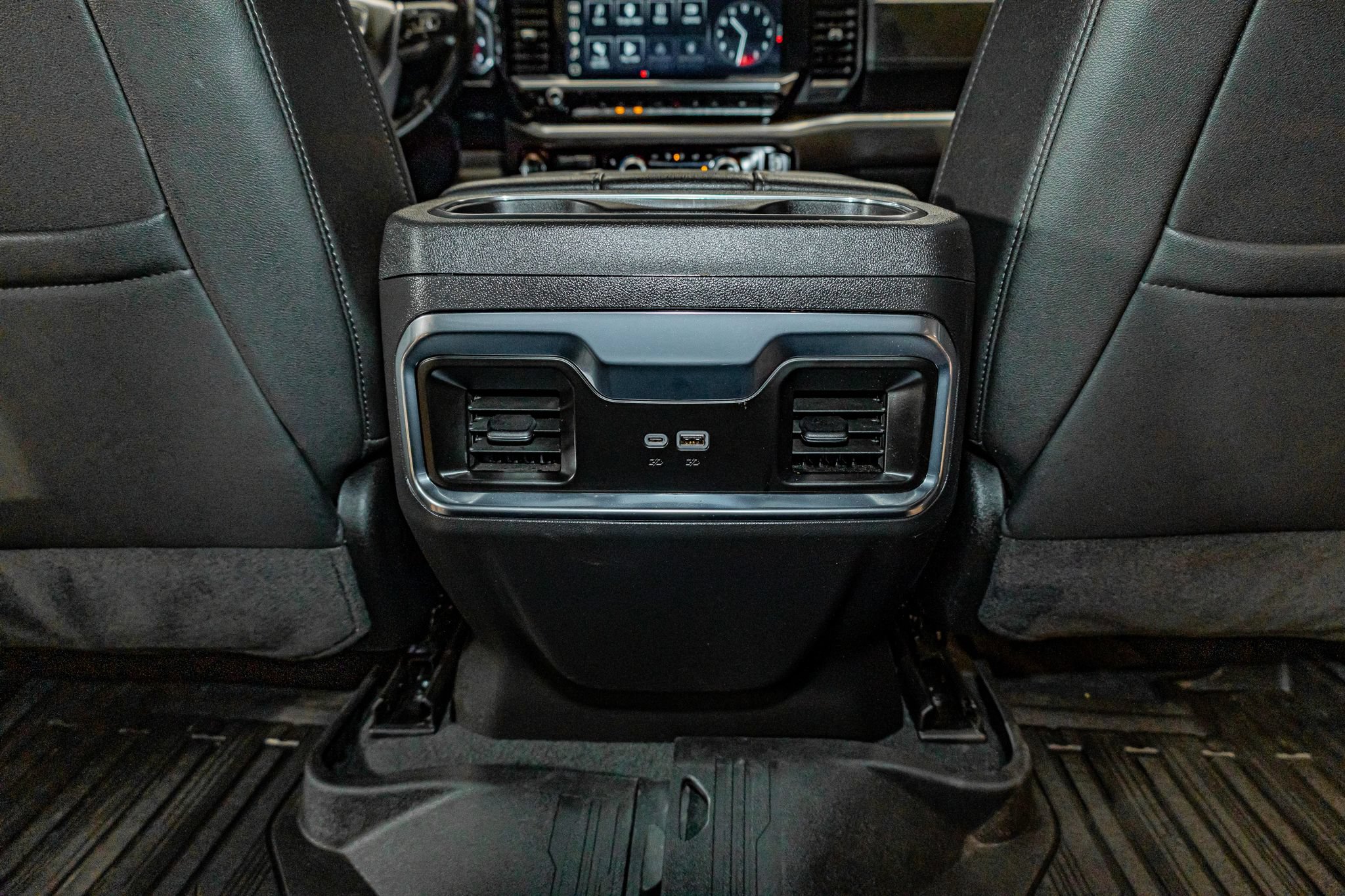 Used 2025 GMC Sierra 1500 Elevation w/ Elevation Premium Package AWD/4WD image 27