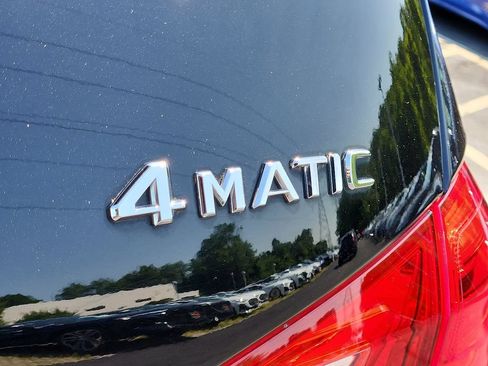 Used 2014 Mercedes-Benz GL 450 4MATIC image 32