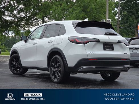 Certified 2023 Honda HR-V Sport image 18