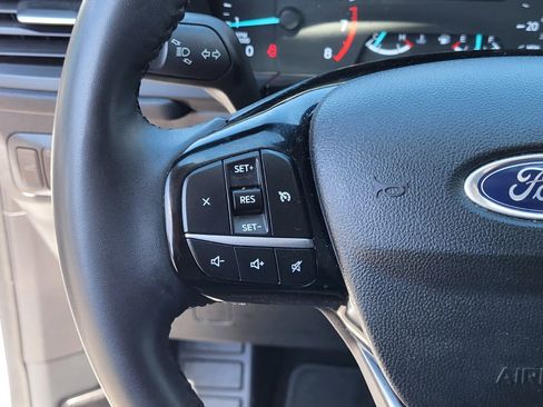 Certified 2022 Ford Escape SE w/ SE Sport Appearance Package image 26