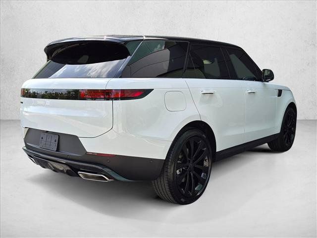 New 2026 Land Rover Range Rover Sport SE AWD/4WD image 2