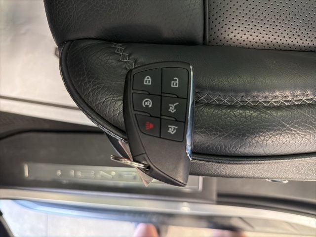 Used 2023 GMC Yukon XL Denali w/ Max Trailering Package AWD/4WD image 33