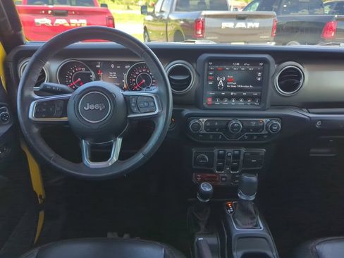 Used 2019 Jeep Wrangler Unlimited Rubicon AWD/4WD image 38