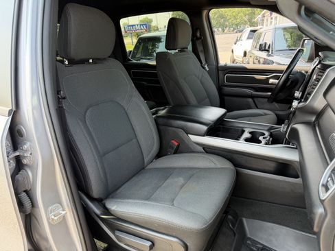 Used 2023 RAM 1500 Big Horn AWD/4WD image 33