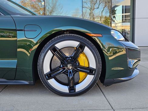 New 2025 Porsche Taycan Turbo S image 11