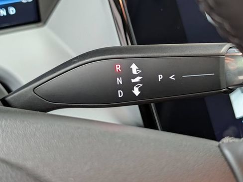 New 2027 Chevrolet Bolt RS w/ Technology Package FWD image 26