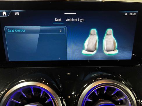 Certified 2025 Mercedes-Benz GLB 250 GLB 250 image 31