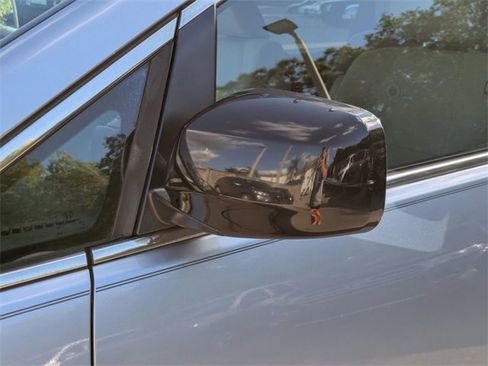 Used 2012 Honda Odyssey EX image 12