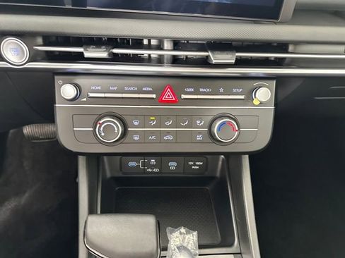 Used 2026 Hyundai Tucson SE image 23