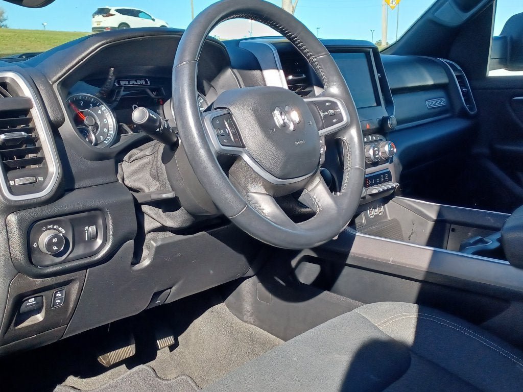 Used 2022 RAM 1500 Big Horn AWD/4WD image 10