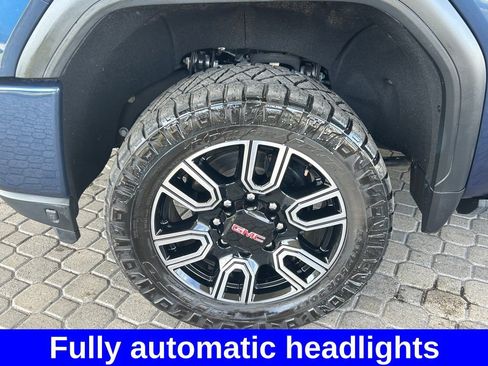 Used 2021 GMC Sierra 2500 AT4 w/ AT4 Premium Plus Package image 22
