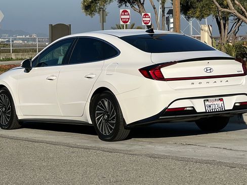 Used 2023 Hyundai Sonata SEL w/ Cargo Package image 6