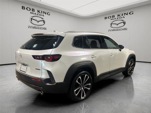 Used 2025 MAZDA CX-50 AWD 2.5 S w/ Premium Plus Pkg image 5