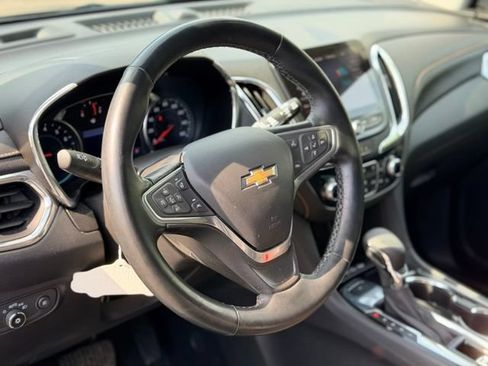 Used 2023 Chevrolet Equinox Premier AWD/4WD image 9