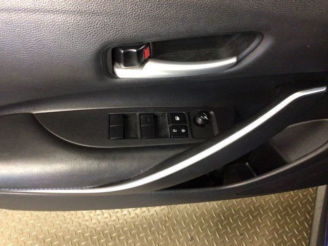 Used 2021 Toyota Corolla SE FWD image 23
