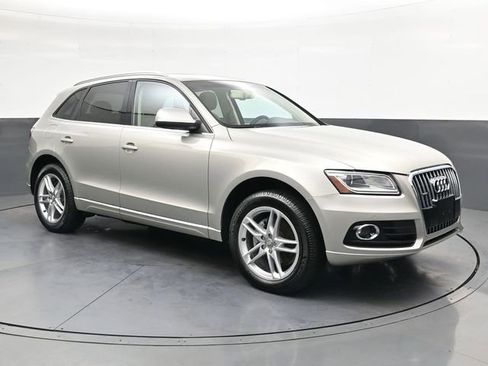 Used 2014 Audi Q5 2.0T Premium Plus w/ Premium Plus Package AWD/4WD image 2