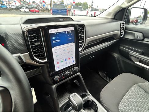 Used 2025 Ford Ranger XLT AWD/4WD image 23