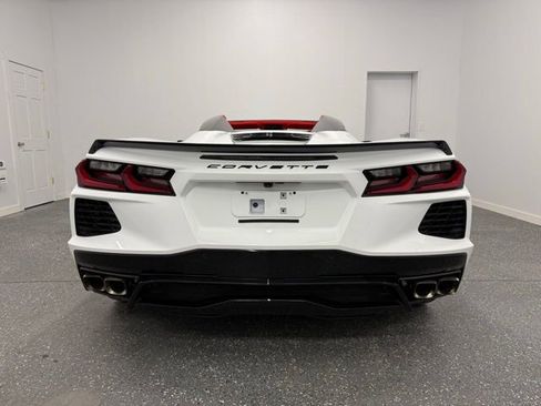 Used 2023 Chevrolet Corvette Stingray w/ Z51 Performance Package image 16