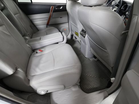 Used 2008 Toyota Highlander Limited image 24