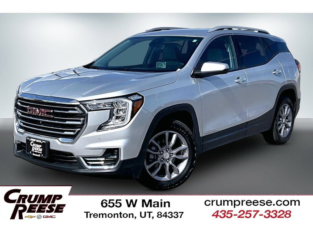 Used 2022 GMC Terrain SLT w/ Tech Package AWD/4WD image 1