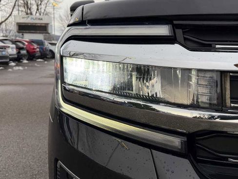 Certified 2024 Ford Expedition Max Limited image 3