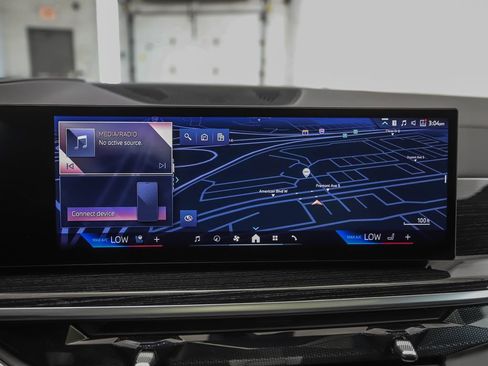 Certified 2026 BMW X7 xDrive40i AWD/4WD image 15