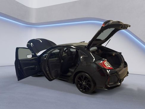 Used 2019 Honda Civic Sport image 10