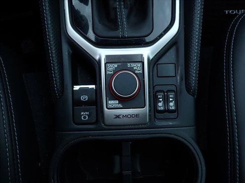 Used 2023 Subaru Forester Touring AWD/4WD image 21